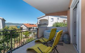 Apartment Gagula With Jacuzzi